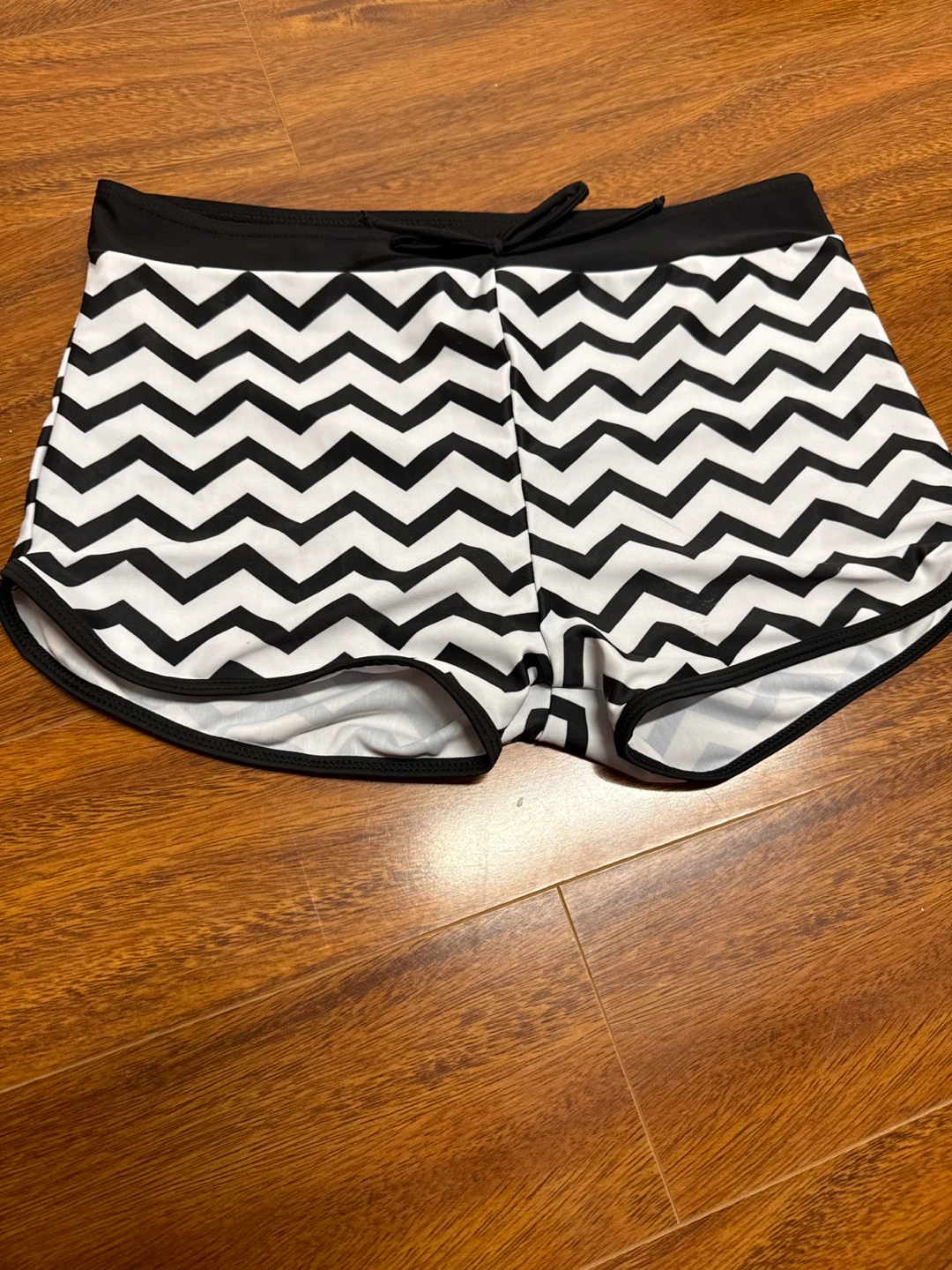 swimming shorts large