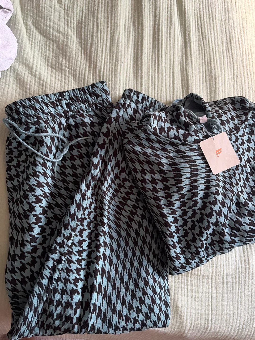 Houndstooth Print Sweatsuit - Size XL - photo 3