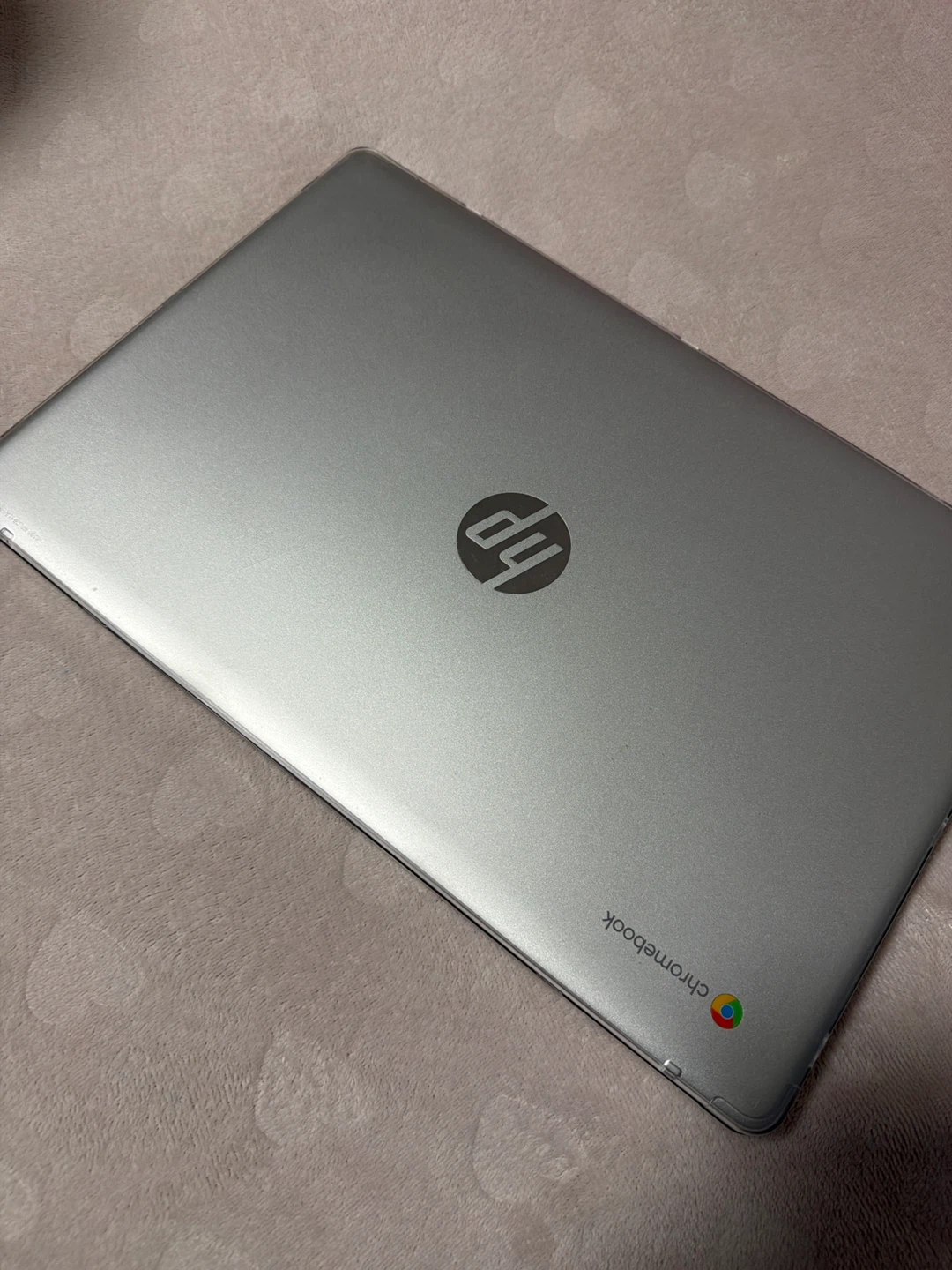 HP Chromebook Laptop - photo 2