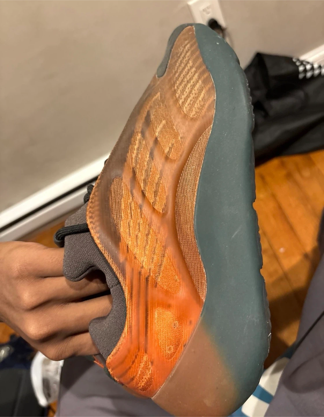 Yeezy 700 V3 - photo 4