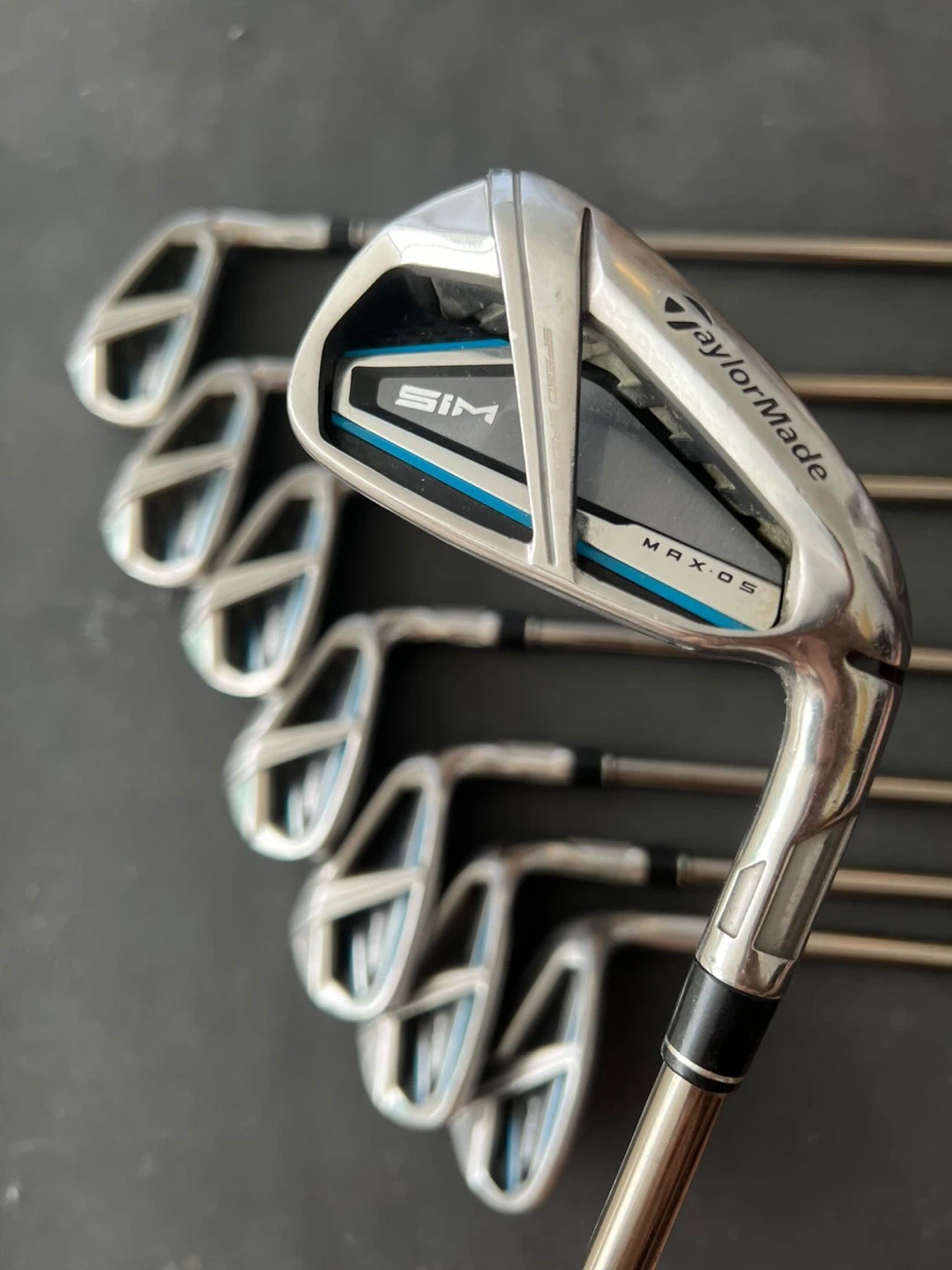 TaylorMade SIM Max OS Iron Set (Right Handed 5-9, P,A,S)