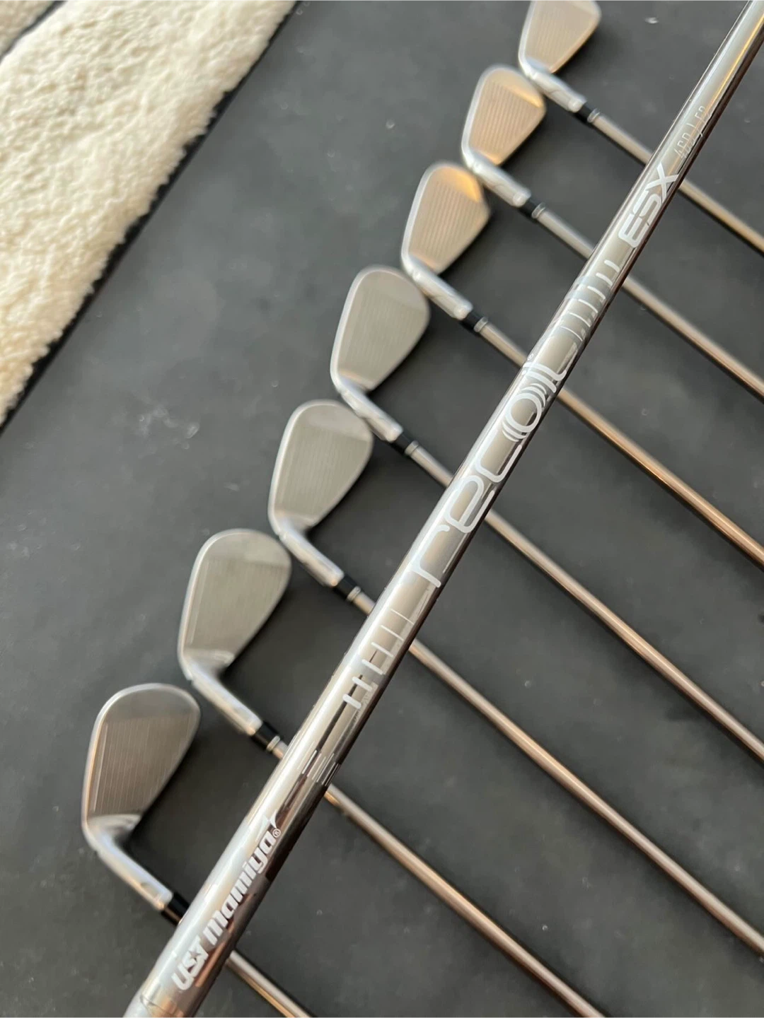 TaylorMade SIM Max OS Iron Set (Right Handed 5-9, P,A,S) - photo 4
