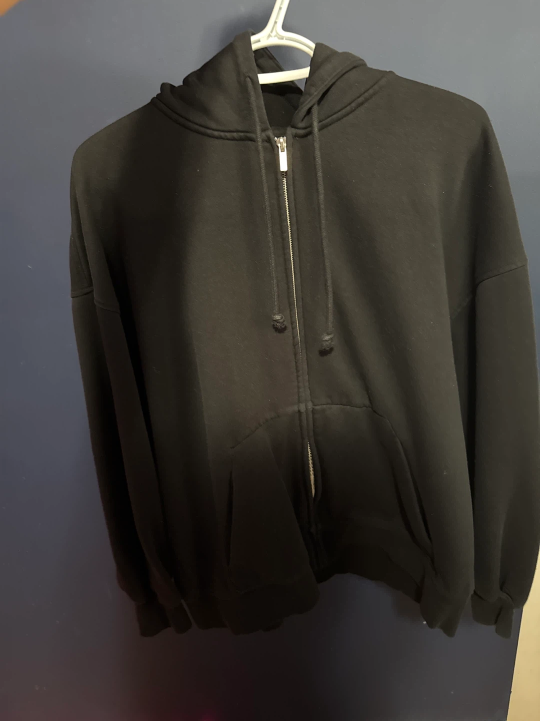 Zara Black Zip-Up Hoodie