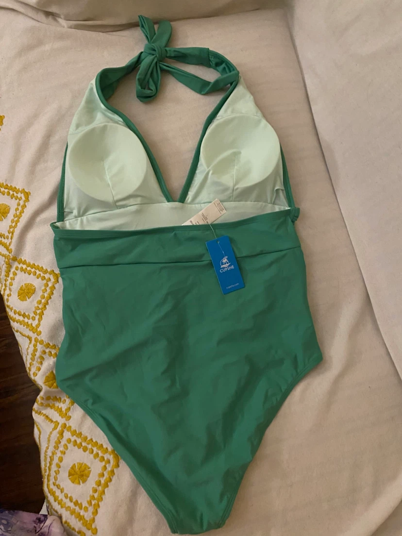 CUPSHE Green Halter One-Piece Swimsuit - photo 2