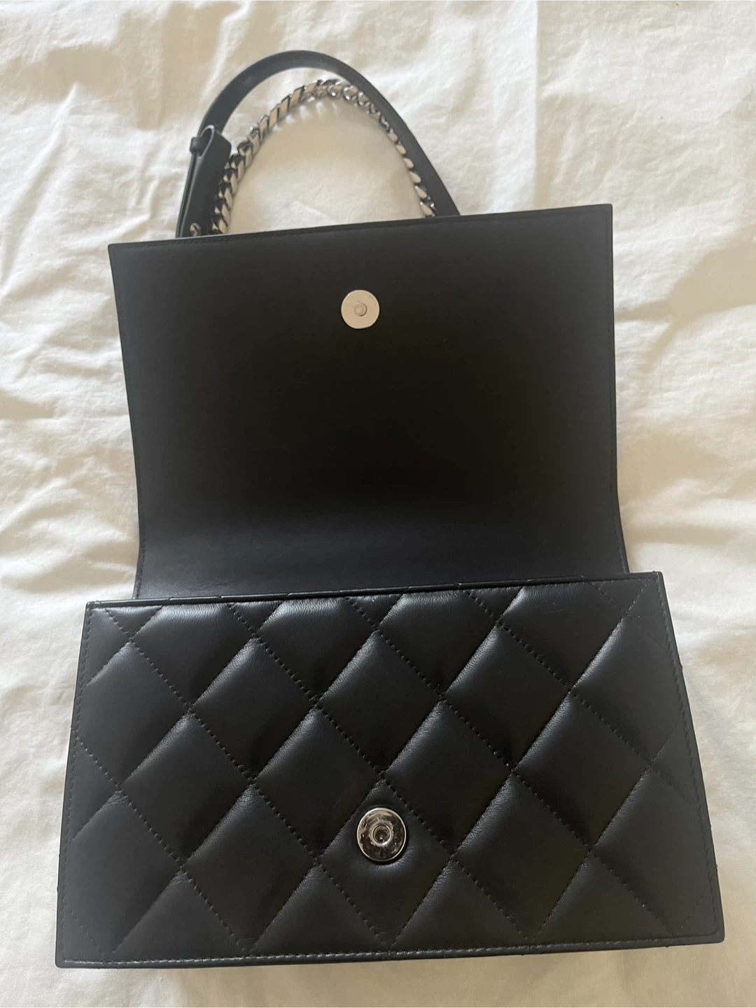 Alexander McQueen Medium Jewelled Knuckle Satchel - photo 3