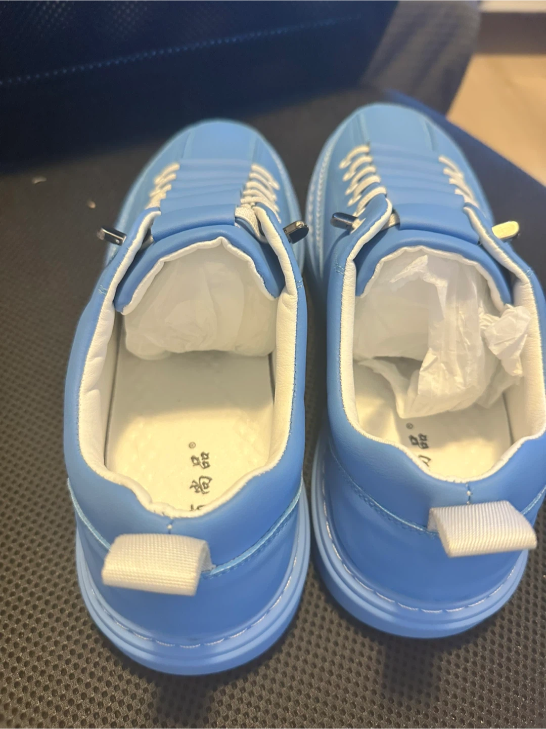 Blue Sneakers - photo 2