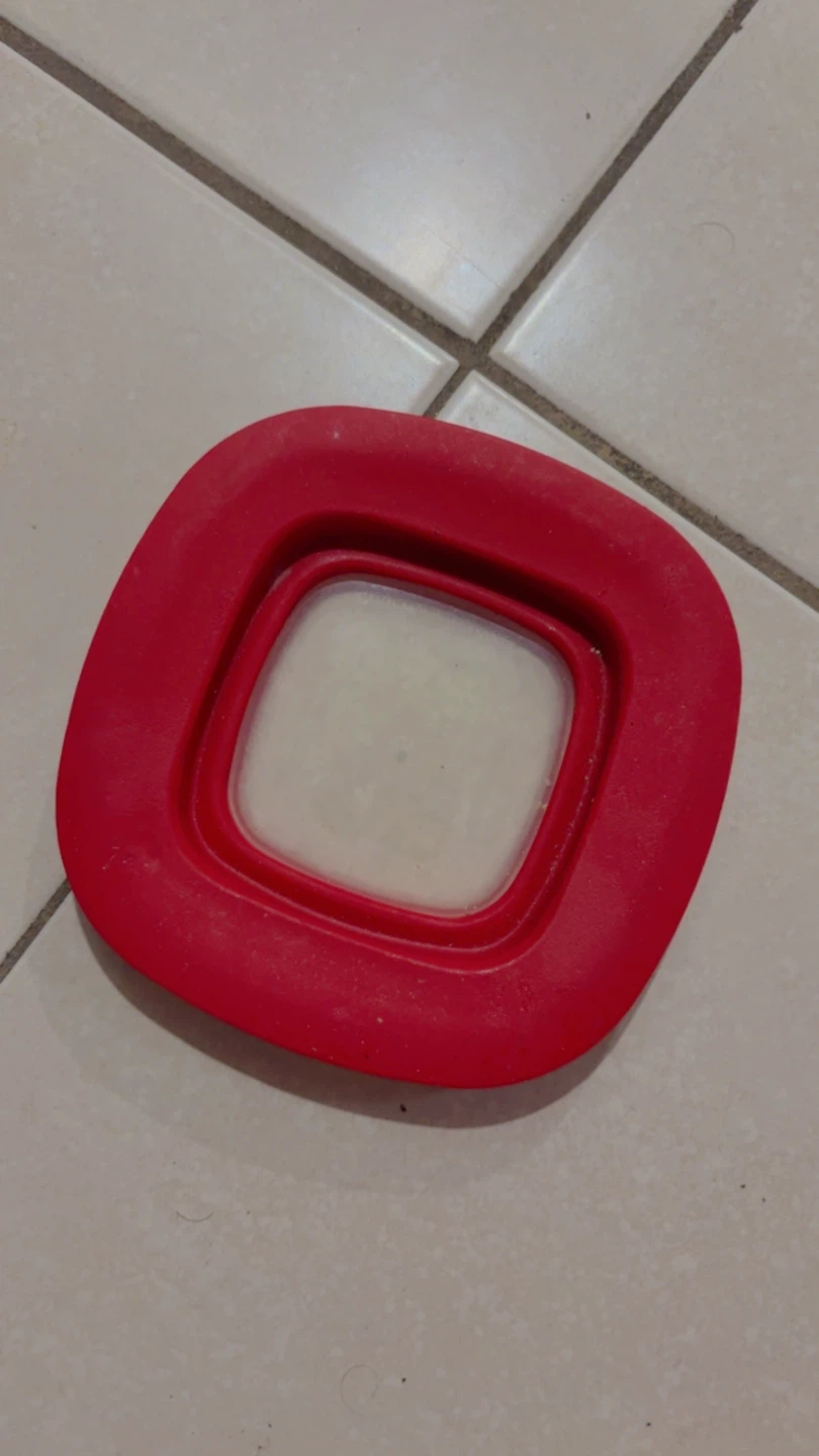 Glass Food Container  Red Lid - photo 3