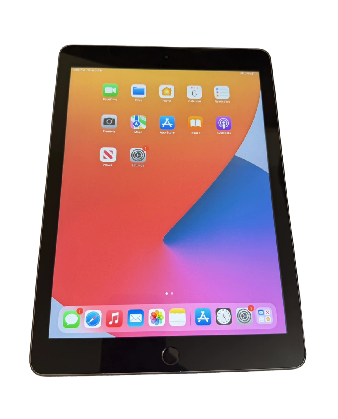iPad 5th Generation - Space Gray