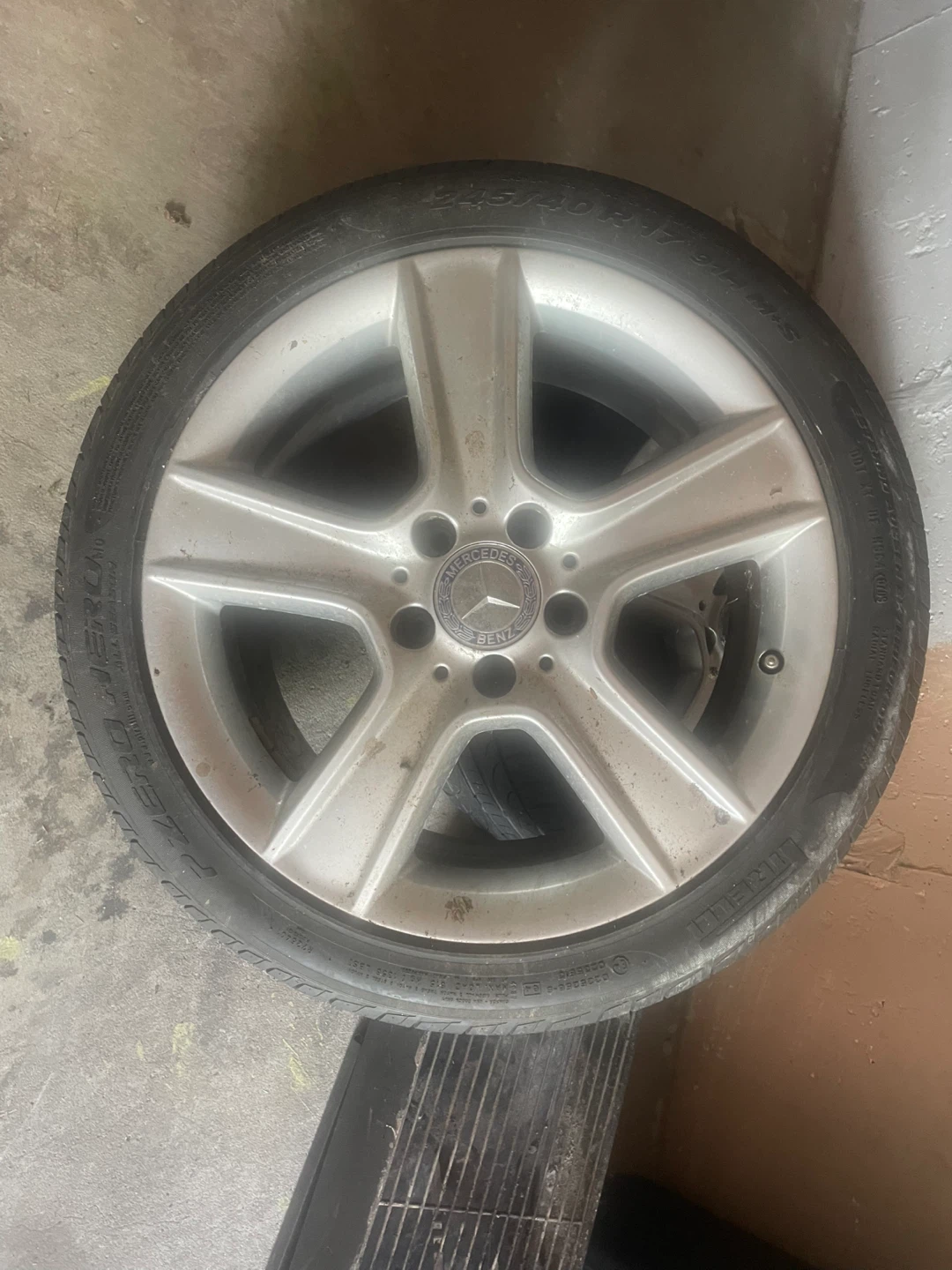 2 Tyres with Rims - photo 3