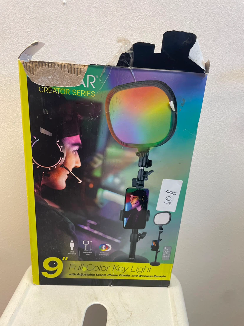 VIVITAR Creator Series 9" Full Color Key Light