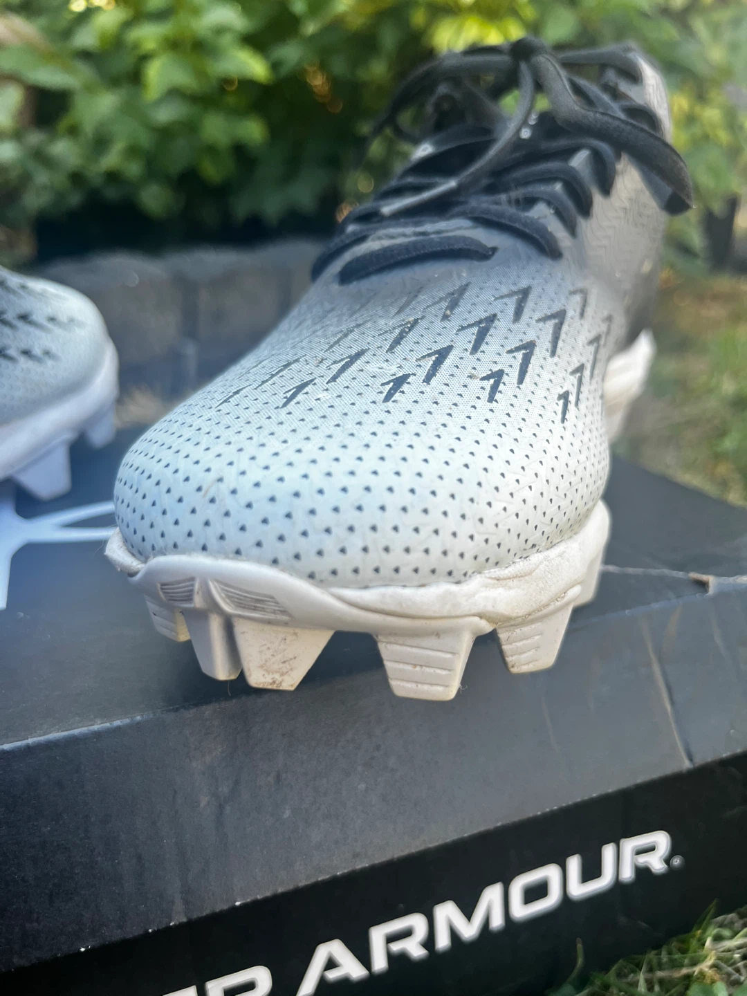 Under Armour Football Cleats - photo 2