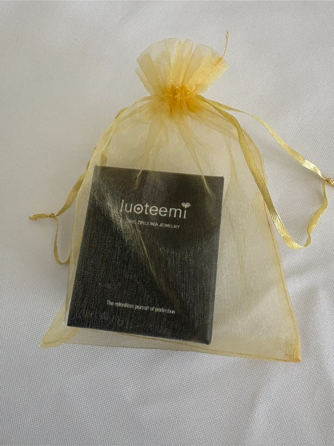 Luoteemi Cubic Zirconia Drop Earrings