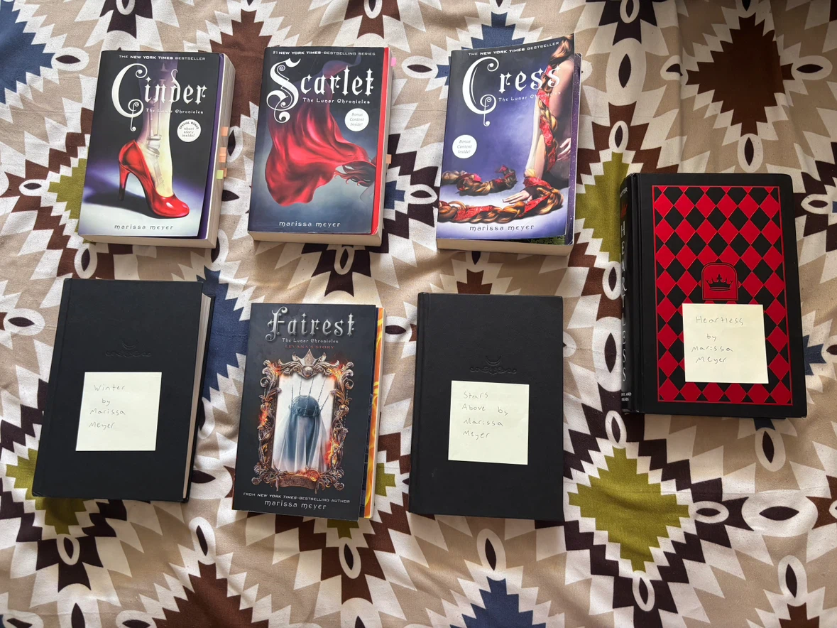 Marissa Meyer’s books!!
