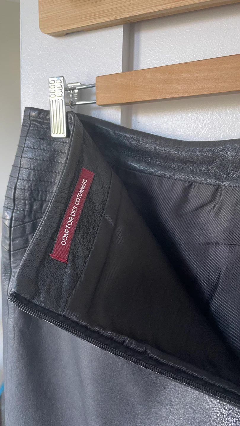 Comptoir des Cotonniers Black Leather Skirt - photo 3