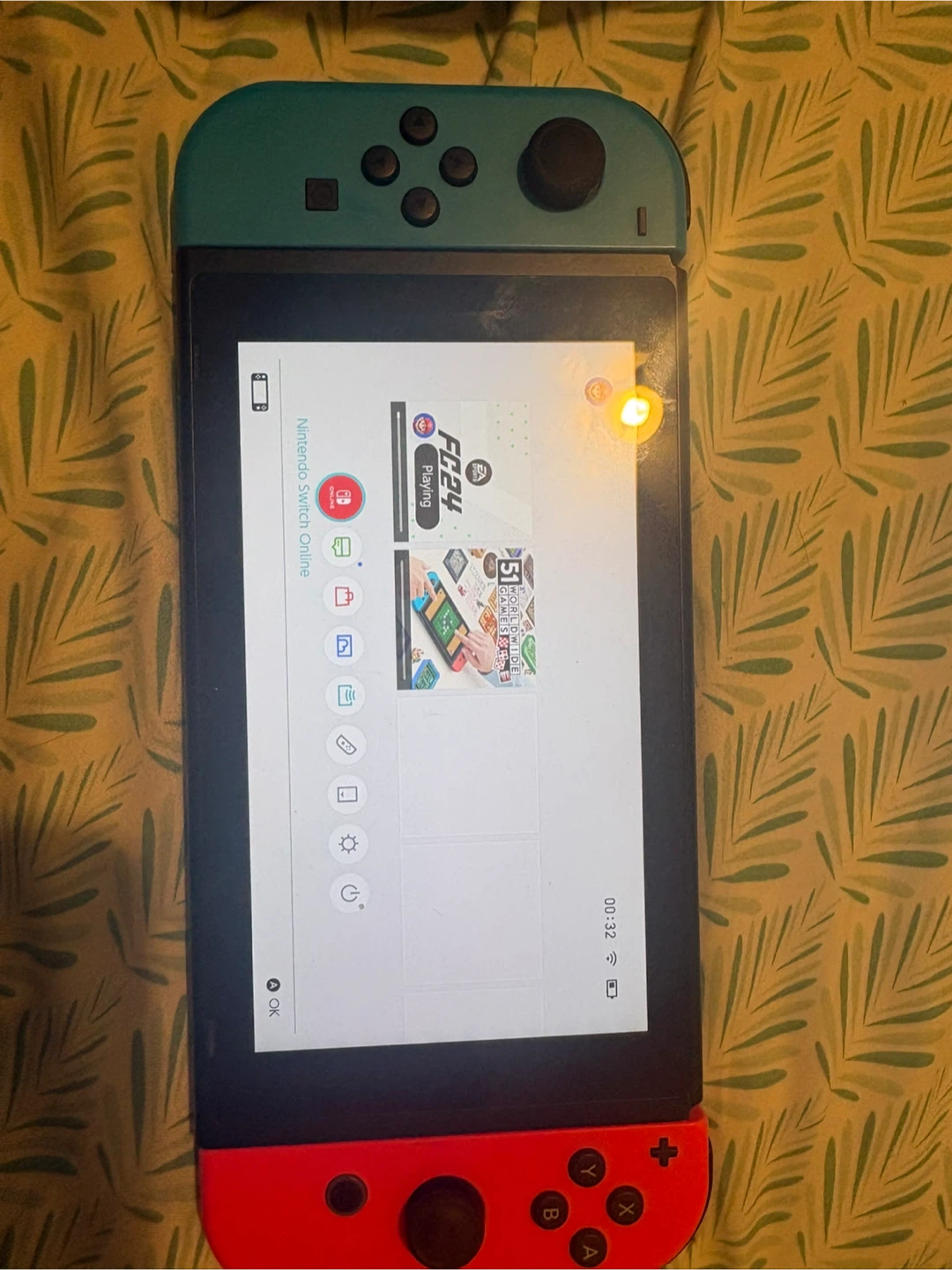 Nintendo Switch Console - photo 2