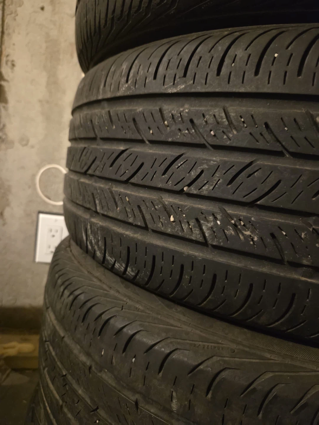 Rim and tire - photo 4