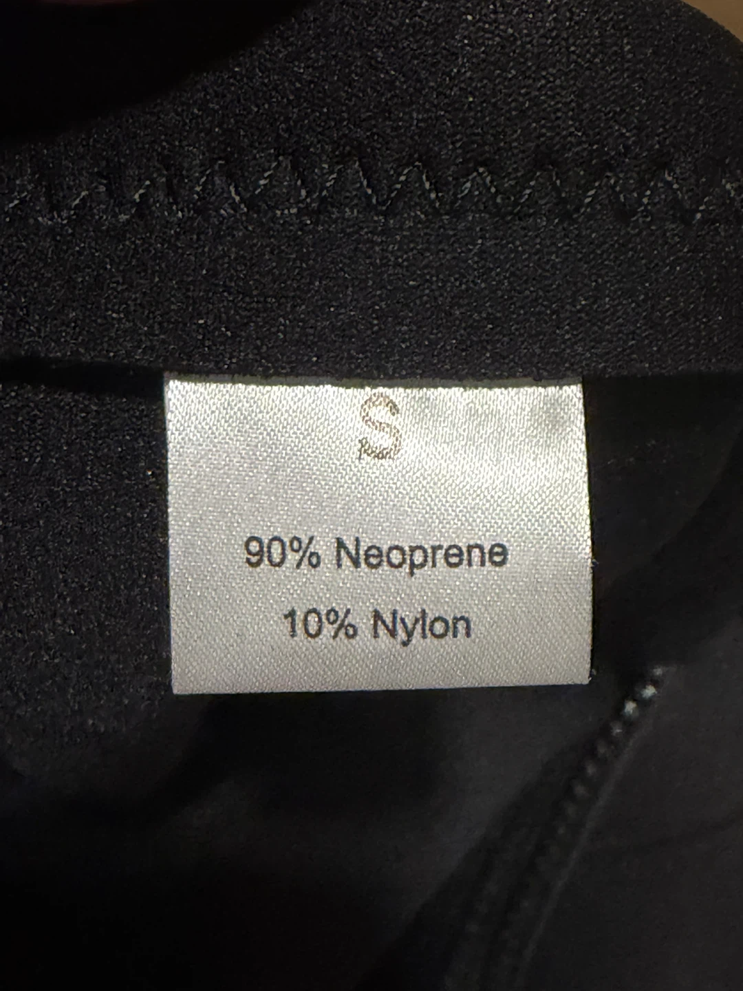 SEASKIN Wetsuit - Size S - photo 5