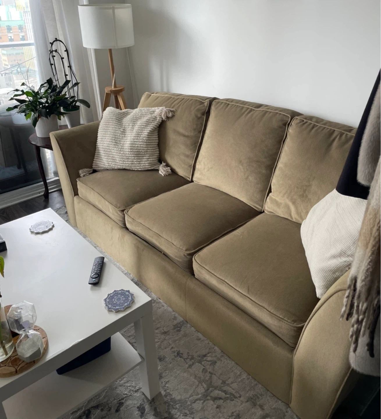 Tan 3-Seater Sofa - 3 seather couch - photo 2