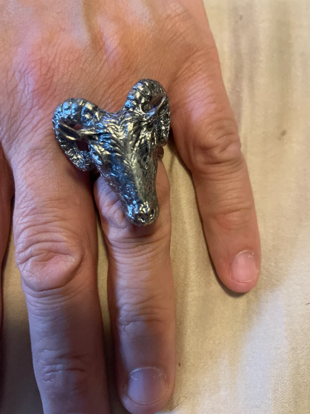 Ram Head Ring