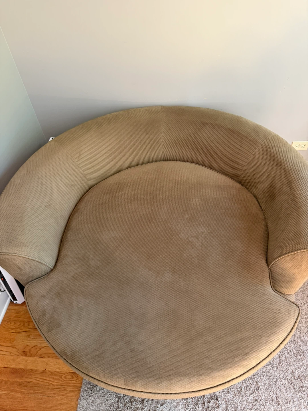 Curved Accent Chair - photo 2