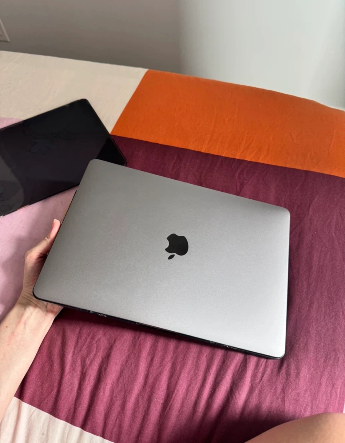 Apple MacBook Pro 13-inch