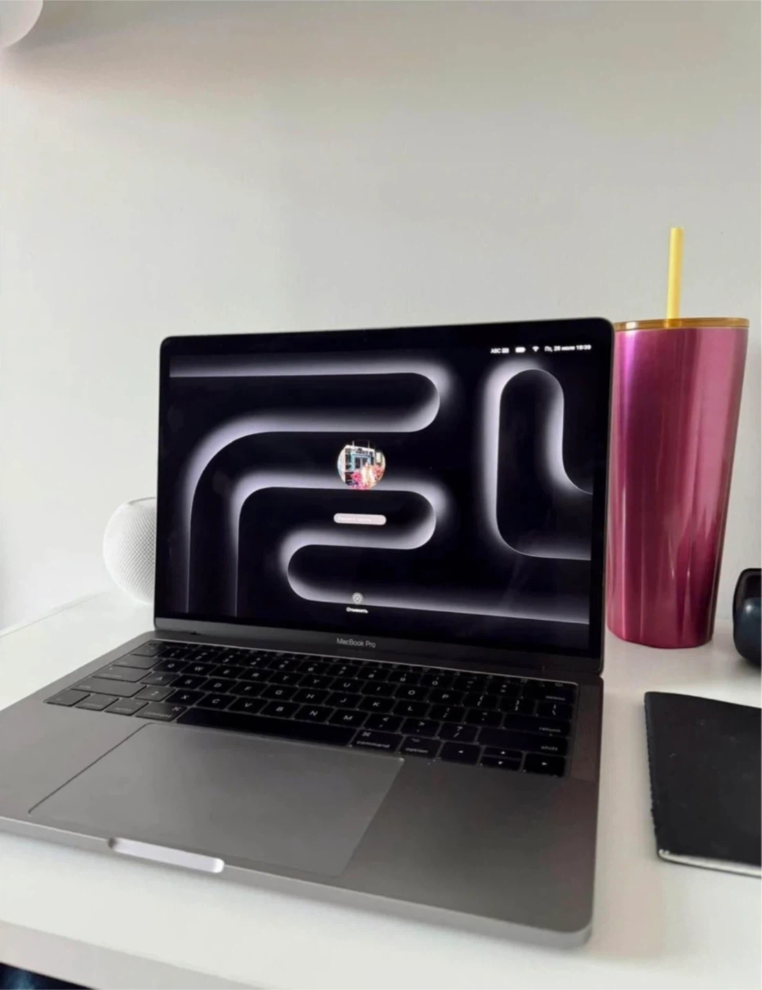 Apple MacBook Pro 13-inch - photo 2