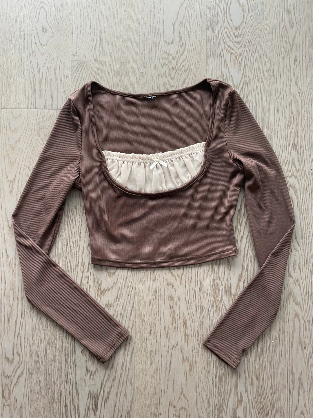 Women's Green Polka Dot Tie Front Crop Top - photo 4