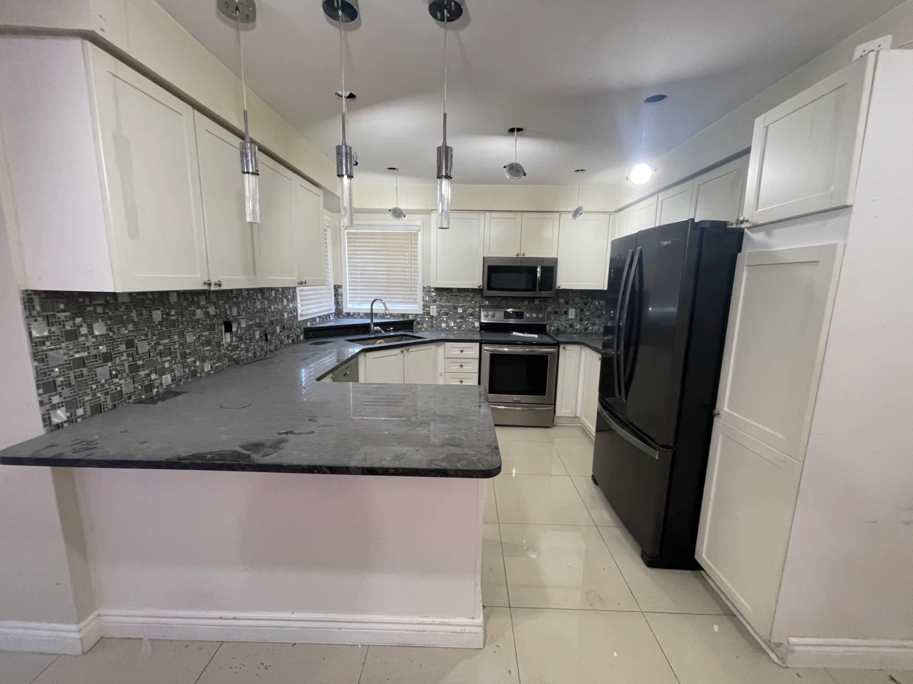 Kitchen cabinets, countertops and bathroom renovation - photo 4