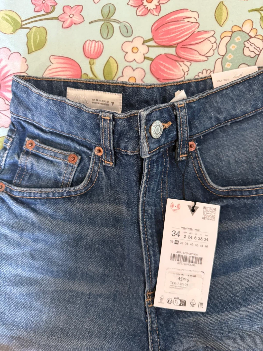 Zara Mom Fit Bermuda Denim Shorts (3 Available) - photo 2