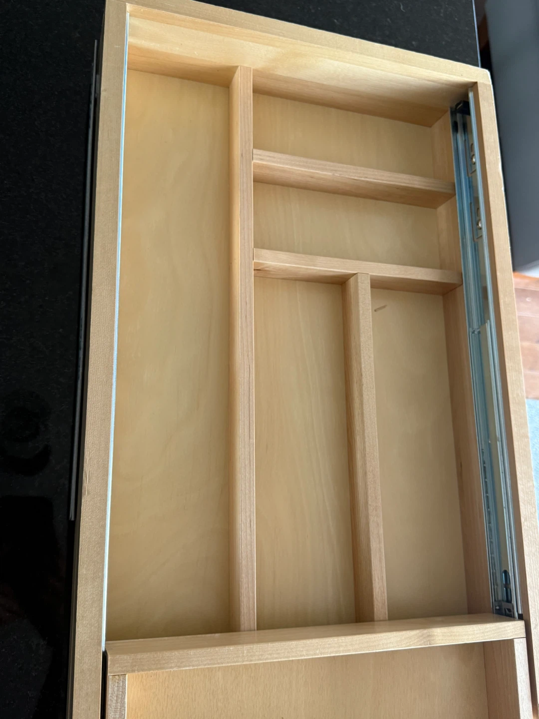 Wooden drawer organizer with dividers - photo 4