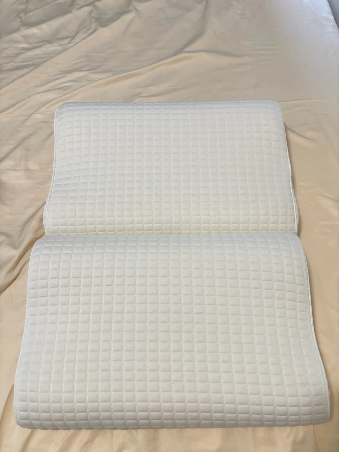 [LAST CHANCE - 2 DAYS LEFT] 2 IKEA Ergonomic Memory Foam Pillows