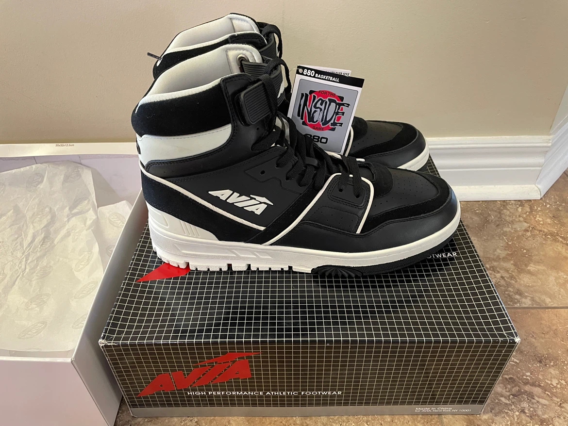 NEW BASKETBALL HIGH TOPS
