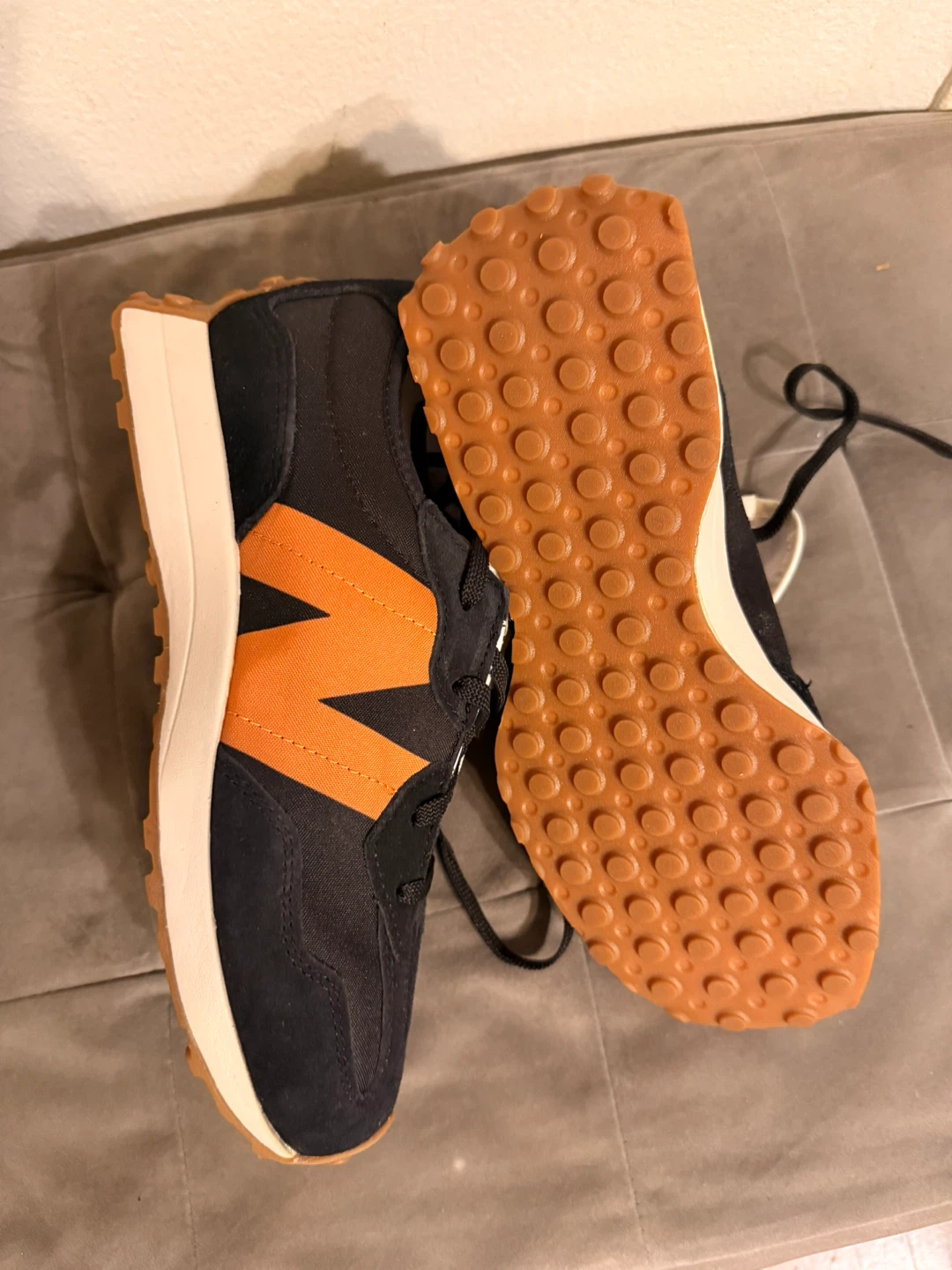 New Balance 327 Shoes - Black Orange - photo 2