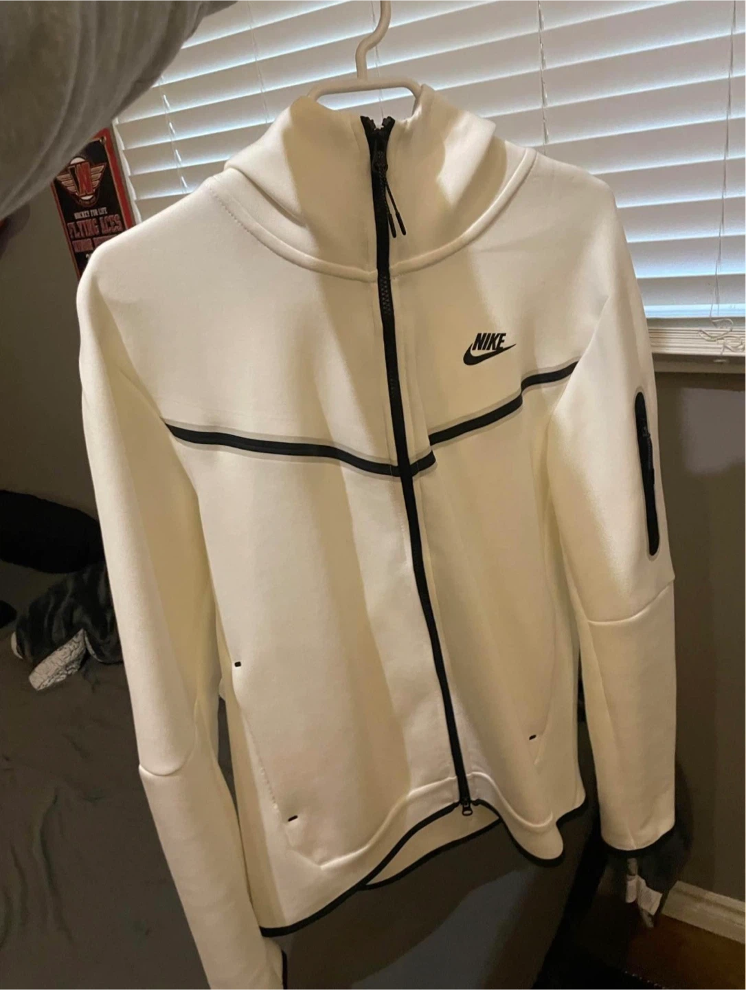Cream White Nike Tech Fleece - photo 2