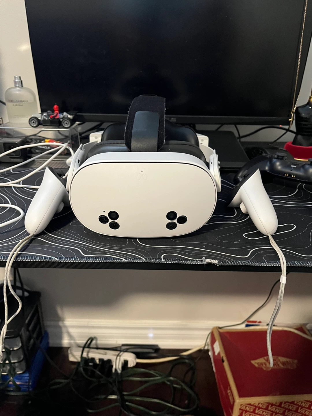Meta quest 3S VR headset