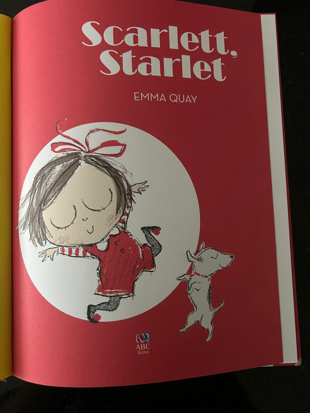 Scarlett. Starlet. by Emma Quay Children's Book - photo 2