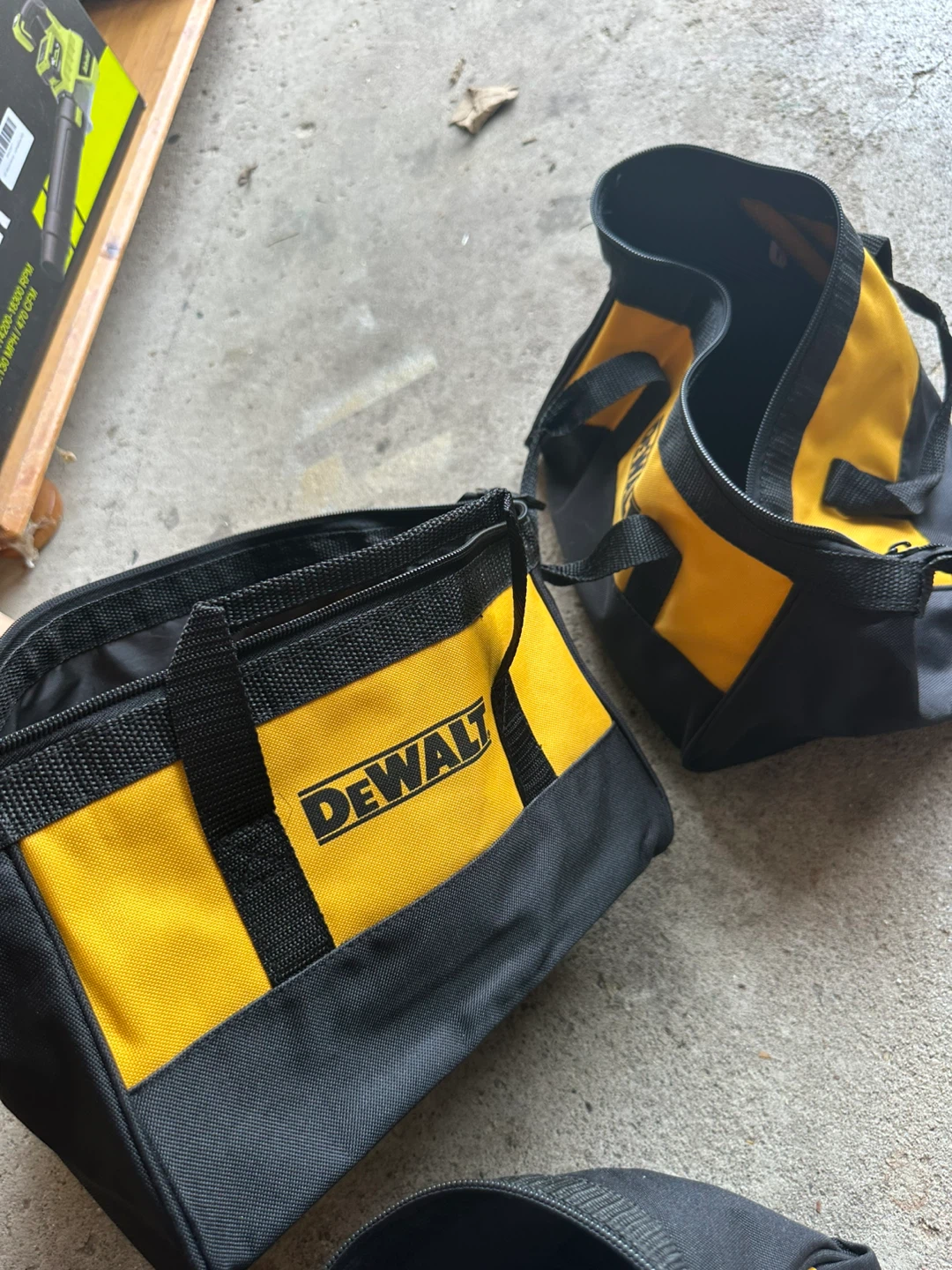 DeWalt Tool Bags $10 - photo 2