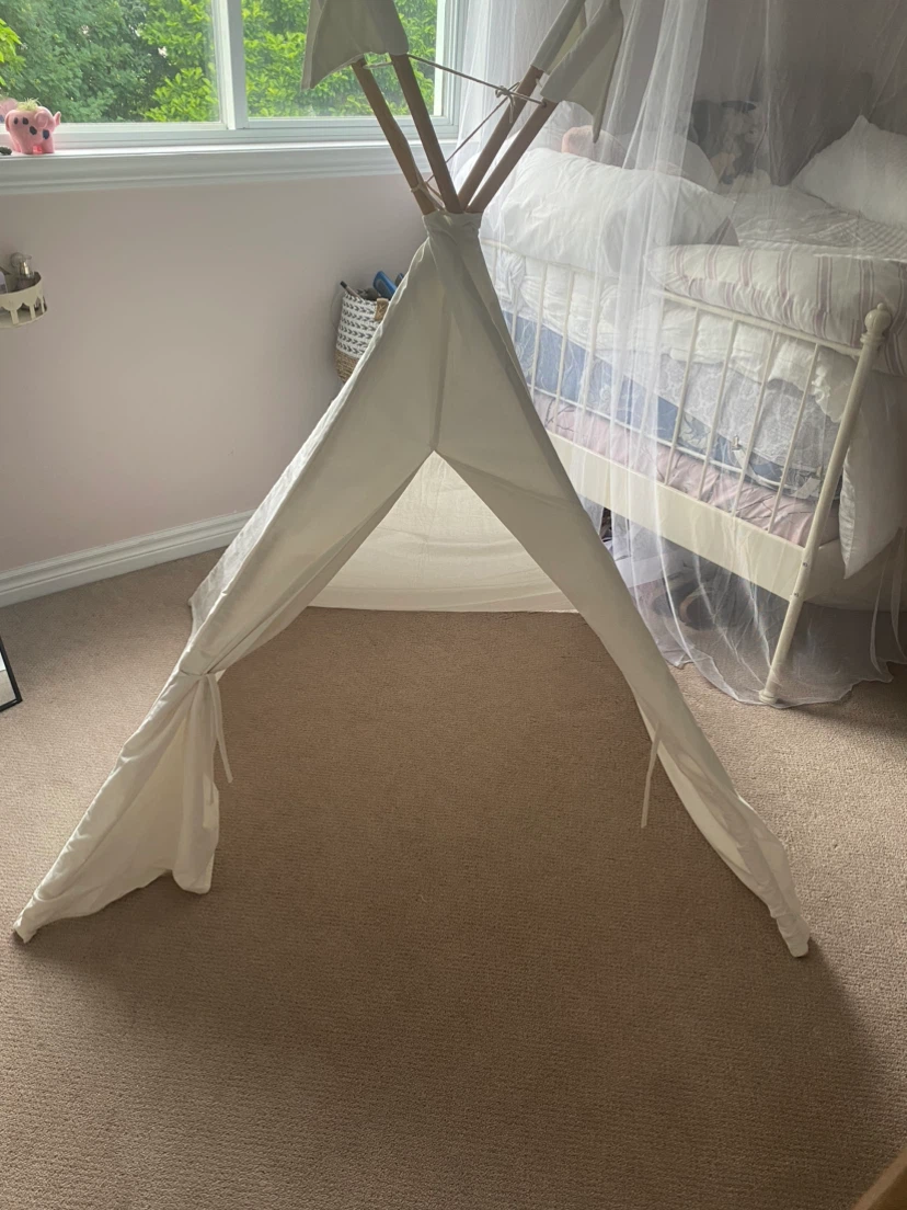 Child cavas tent with wooden poles - photo 4