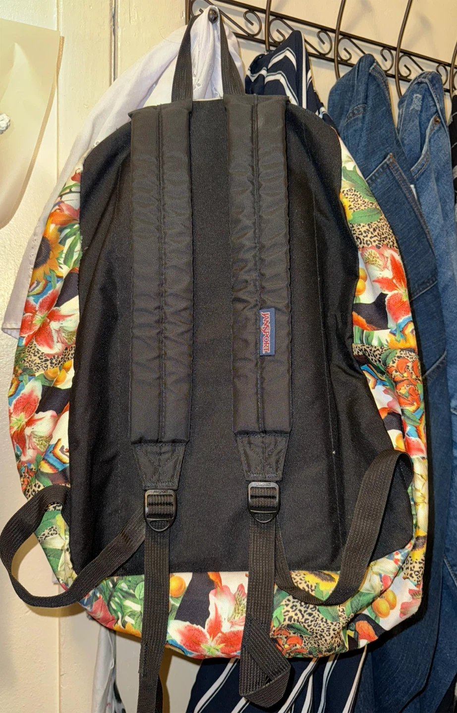 Jansport Backpack - Tropical Toucan & Floral Print - photo 2