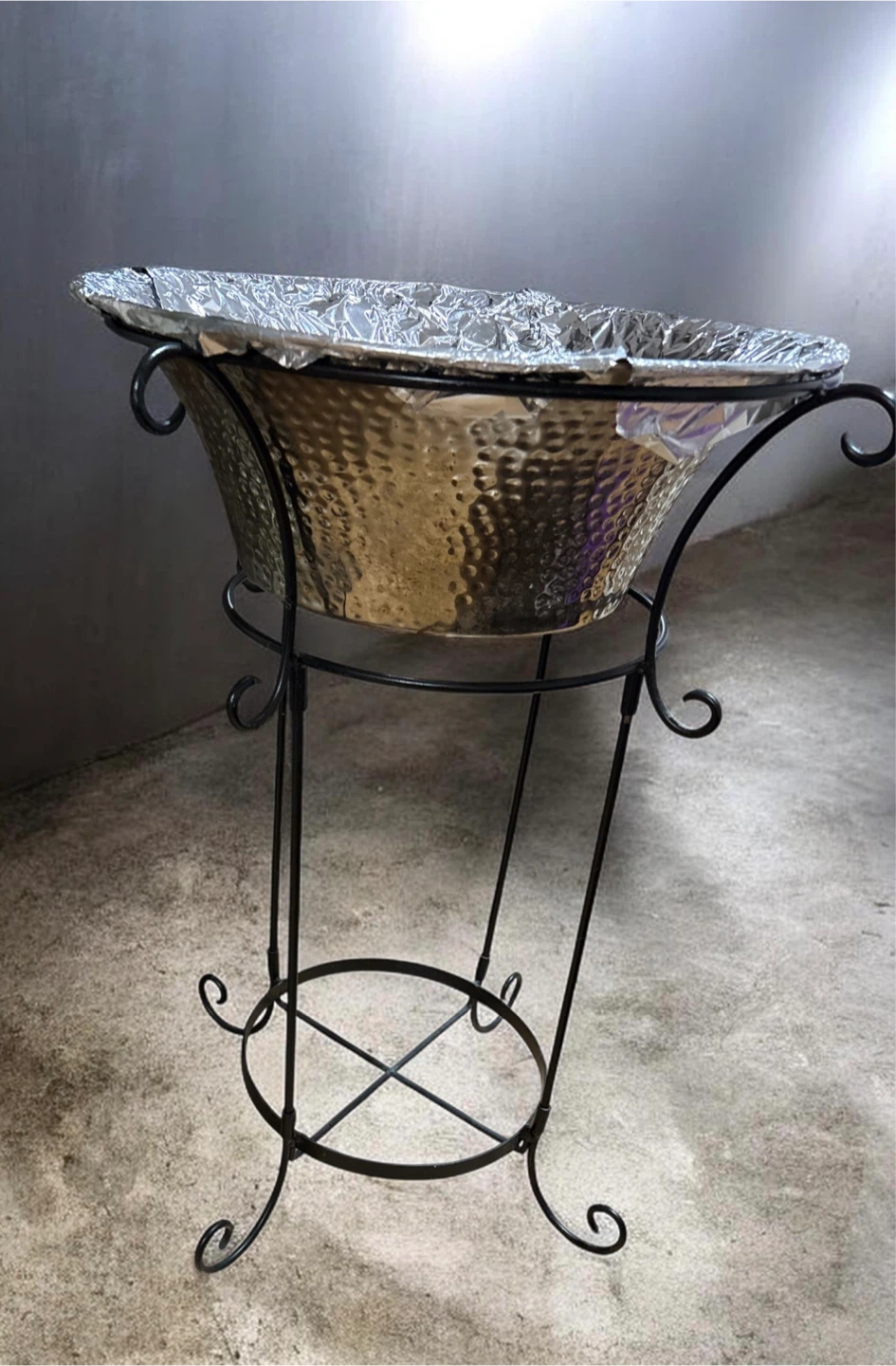 Vintage Ice Bucket / Drink Tub with Tall Iron Pedestal Stand