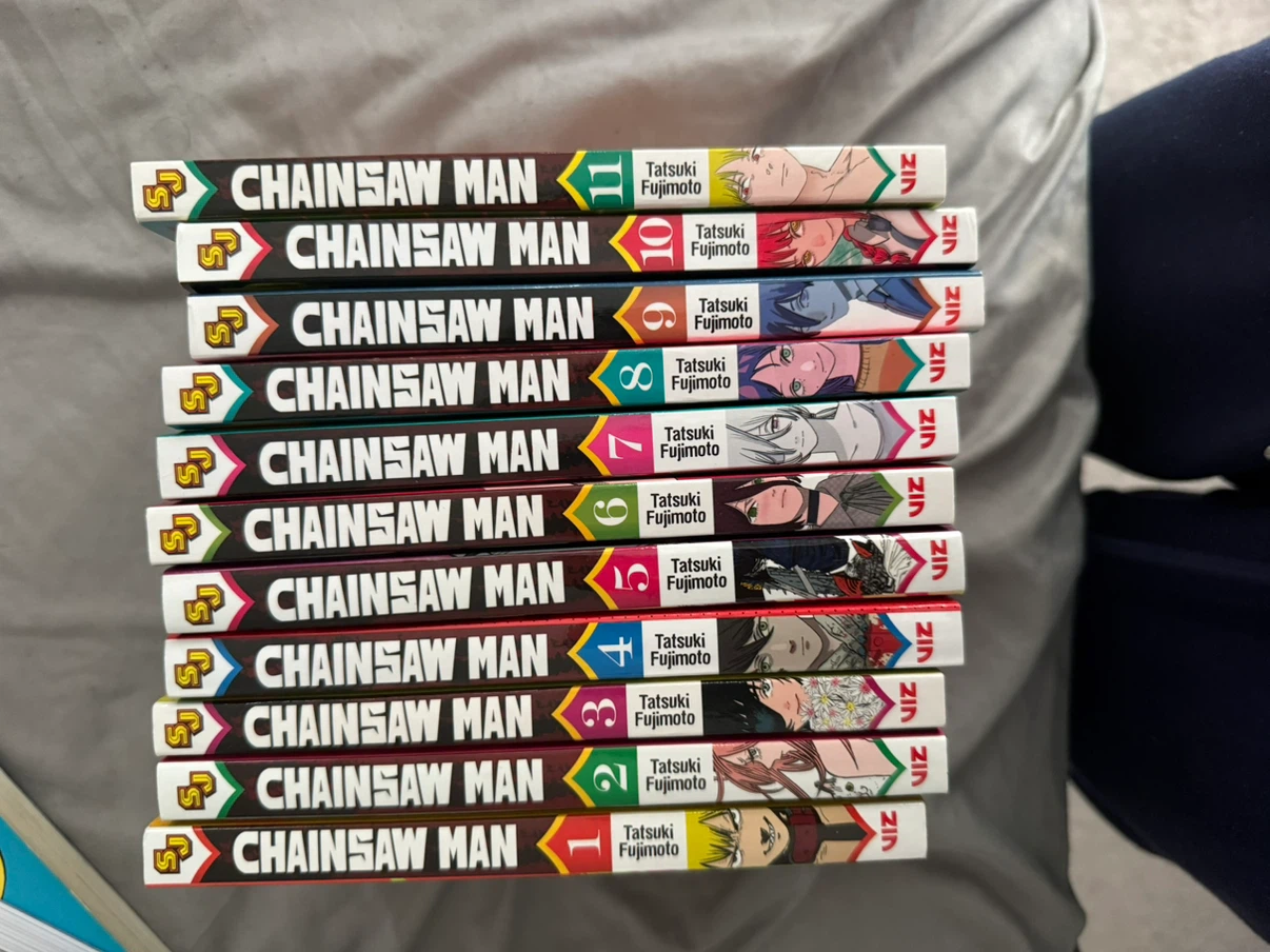 Chainsaw Man Manga Volumes 1-11 - photo 2