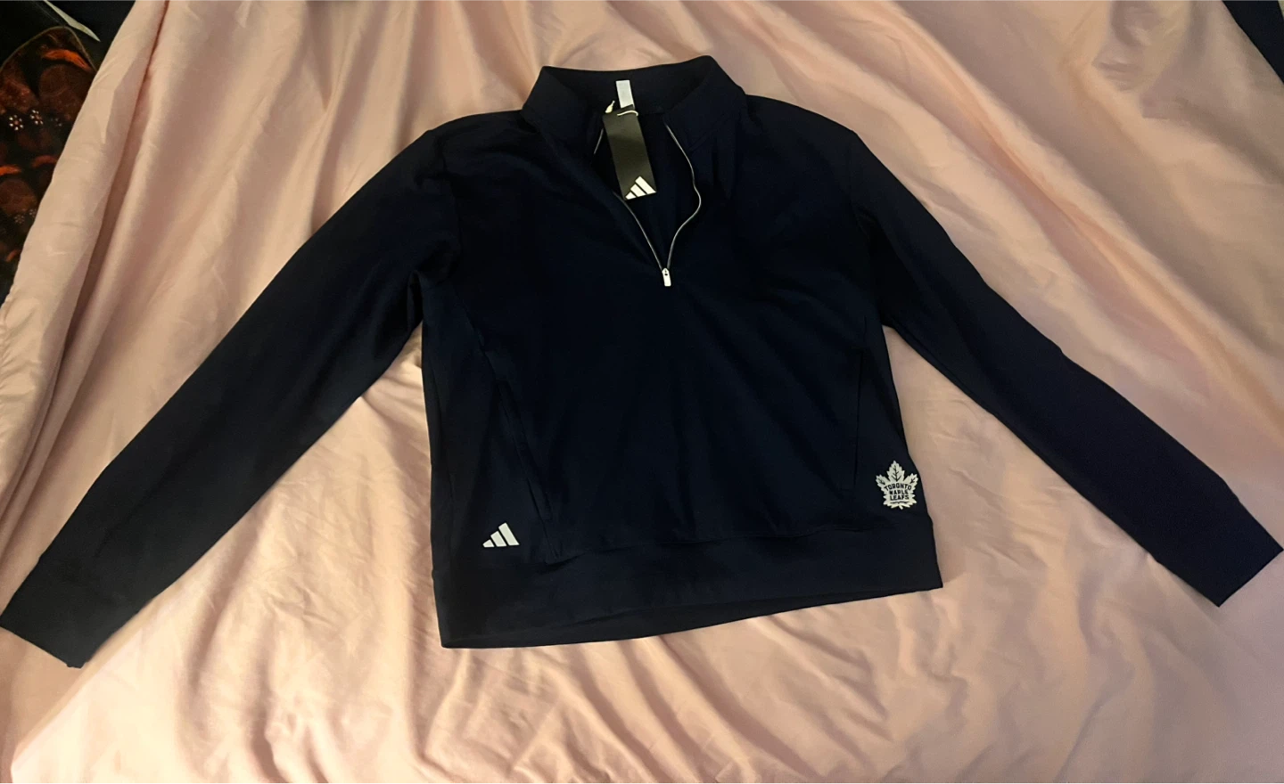 Women’s Maple Leaf quarter zip