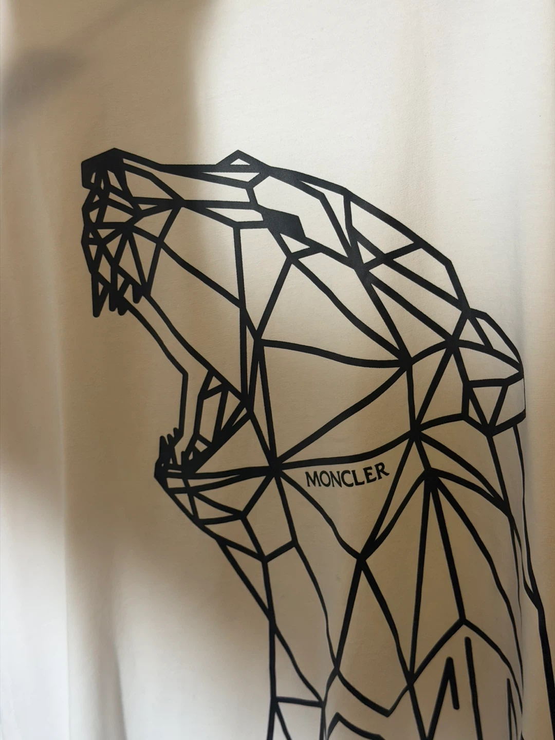 Moncler White T-Shirt with Geometric Bear Graphic - photo 3