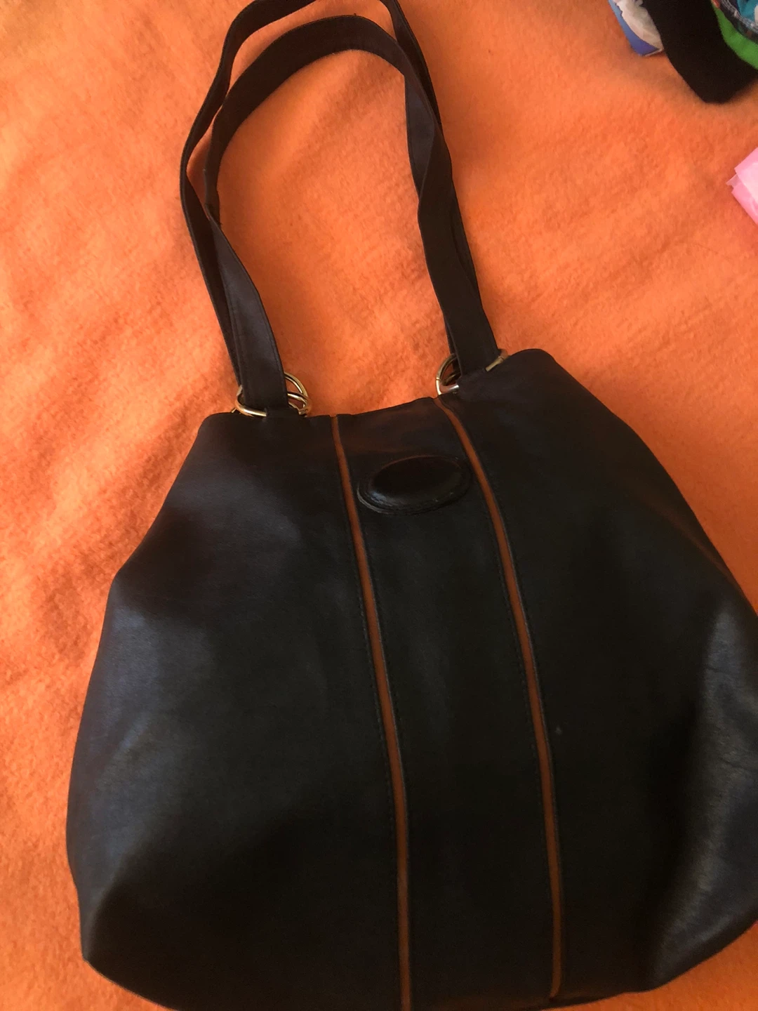 Faux leather hand bag - photo 3