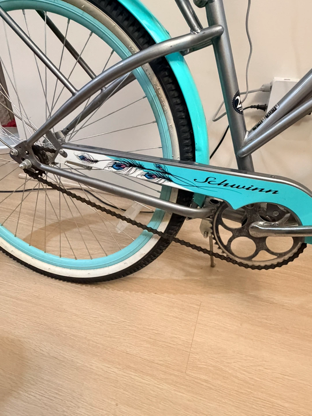 Schwinn Delmar 29” Cruiser Bike - photo 3