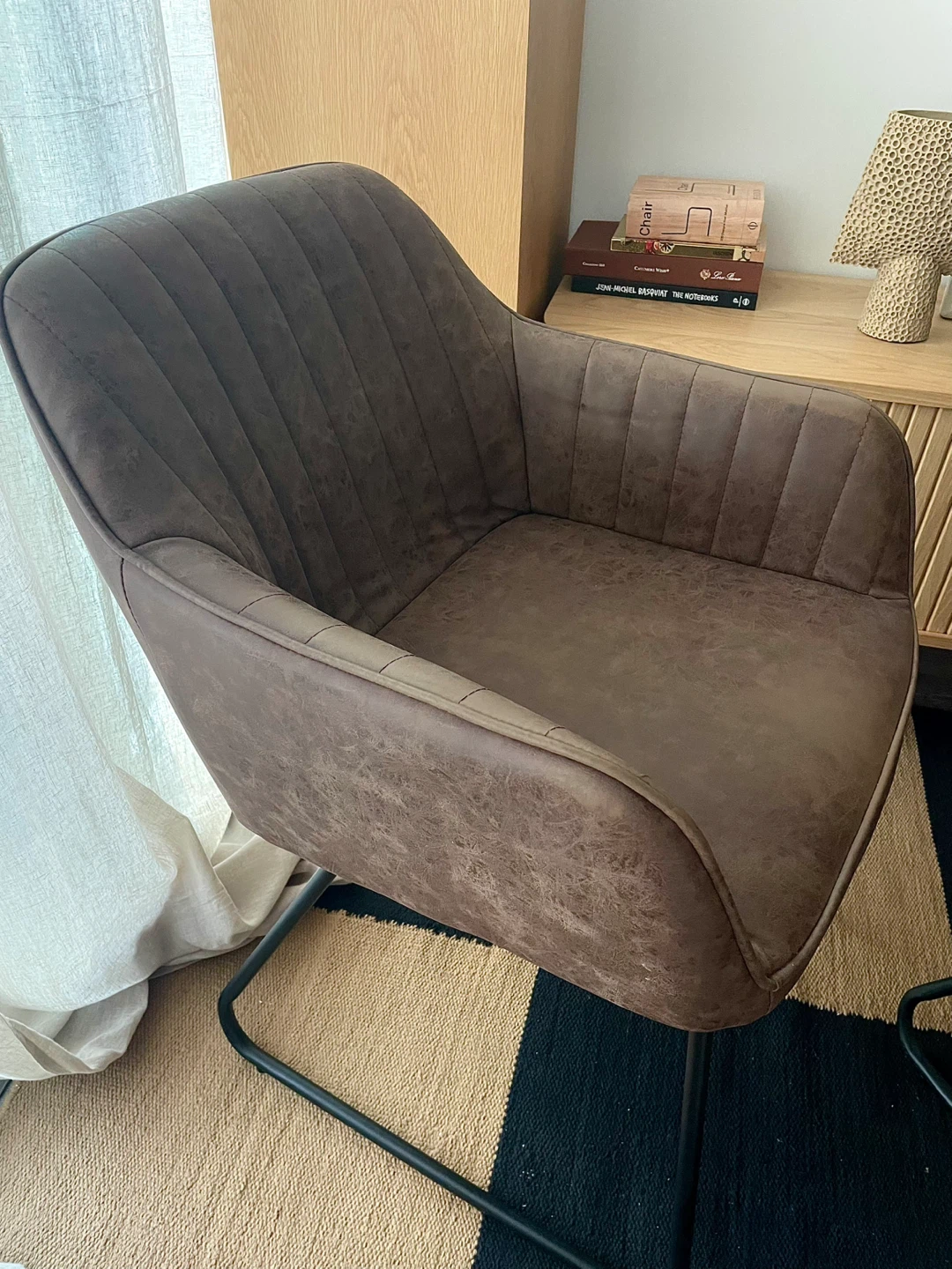 Two chairs in great condition - photo 2