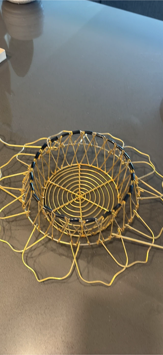 Expandable Gold Wire Fruit Basket - photo 5
