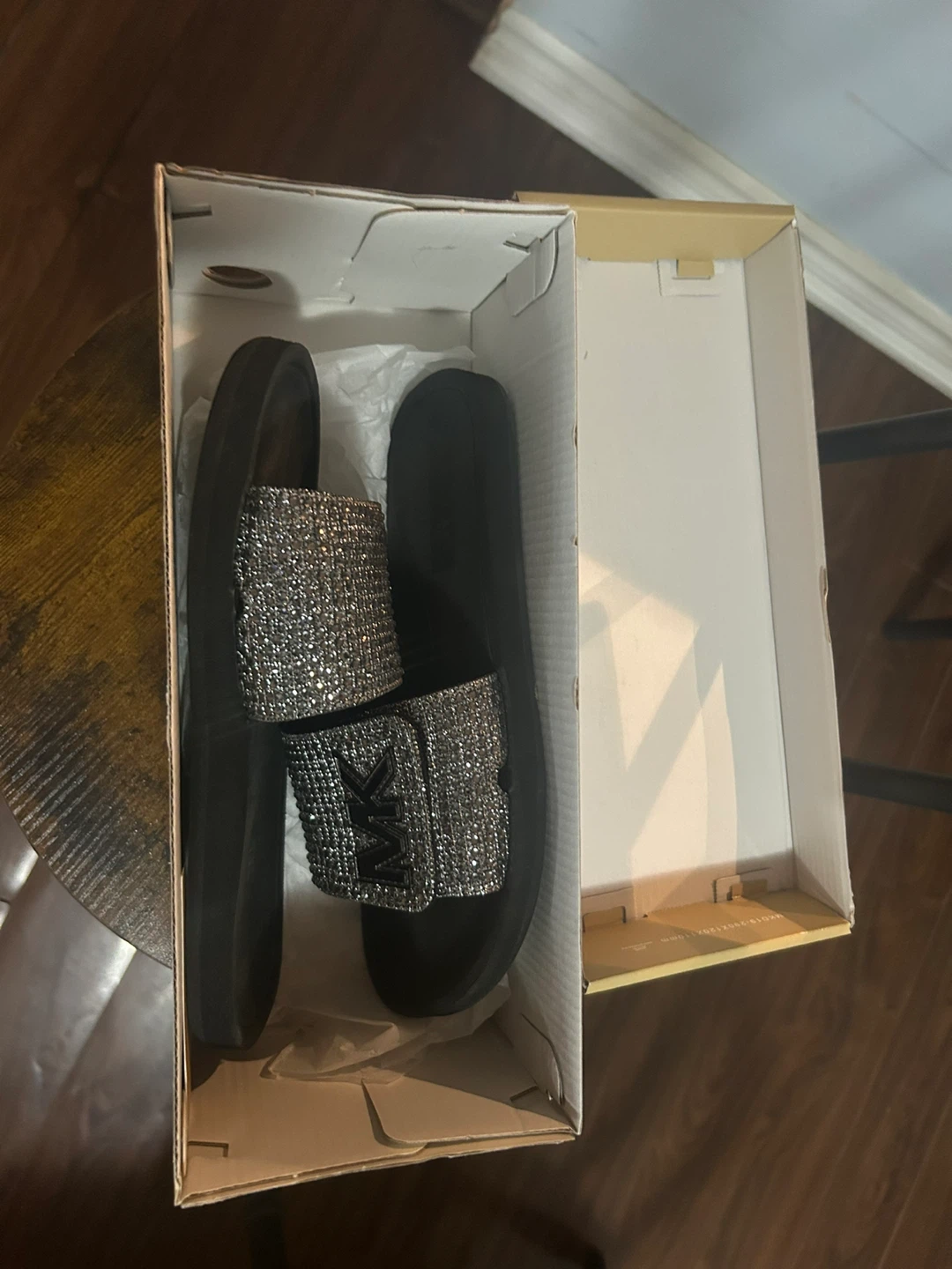 Michael Kors MK Slides Black/Silver Size 6 - photo 2