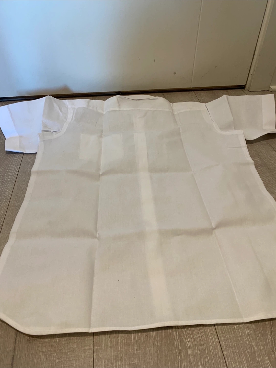 Trinda White Short Sleeve Button-Up Shirt