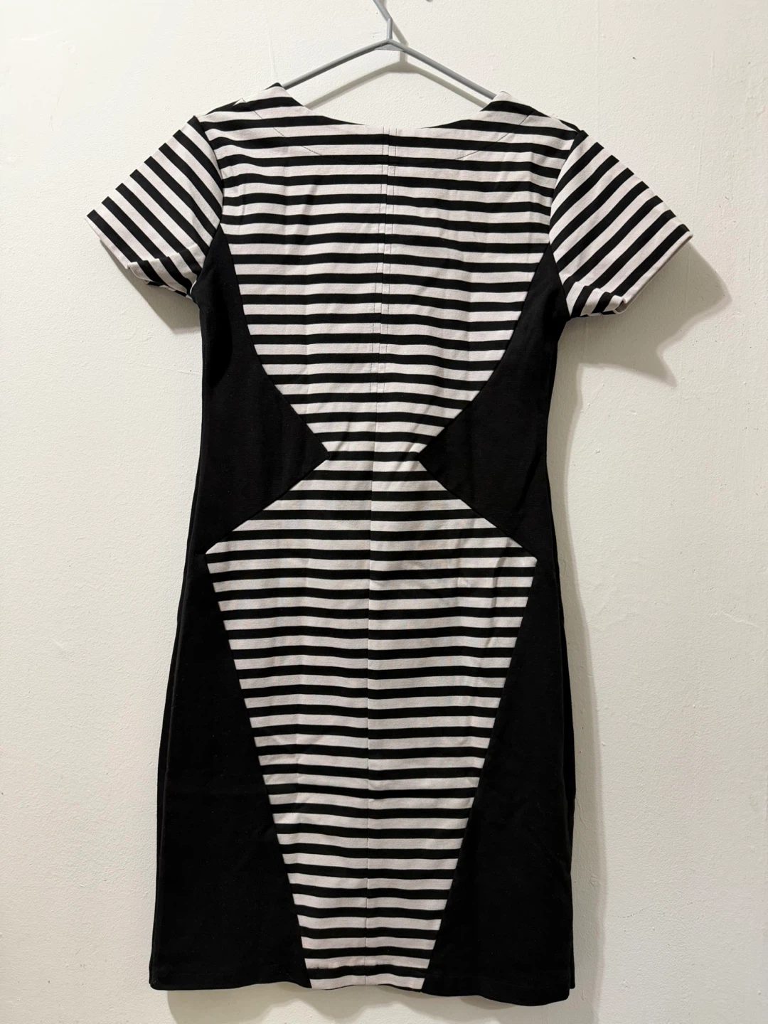 Striped Black and White Bodycon Dress - photo 2